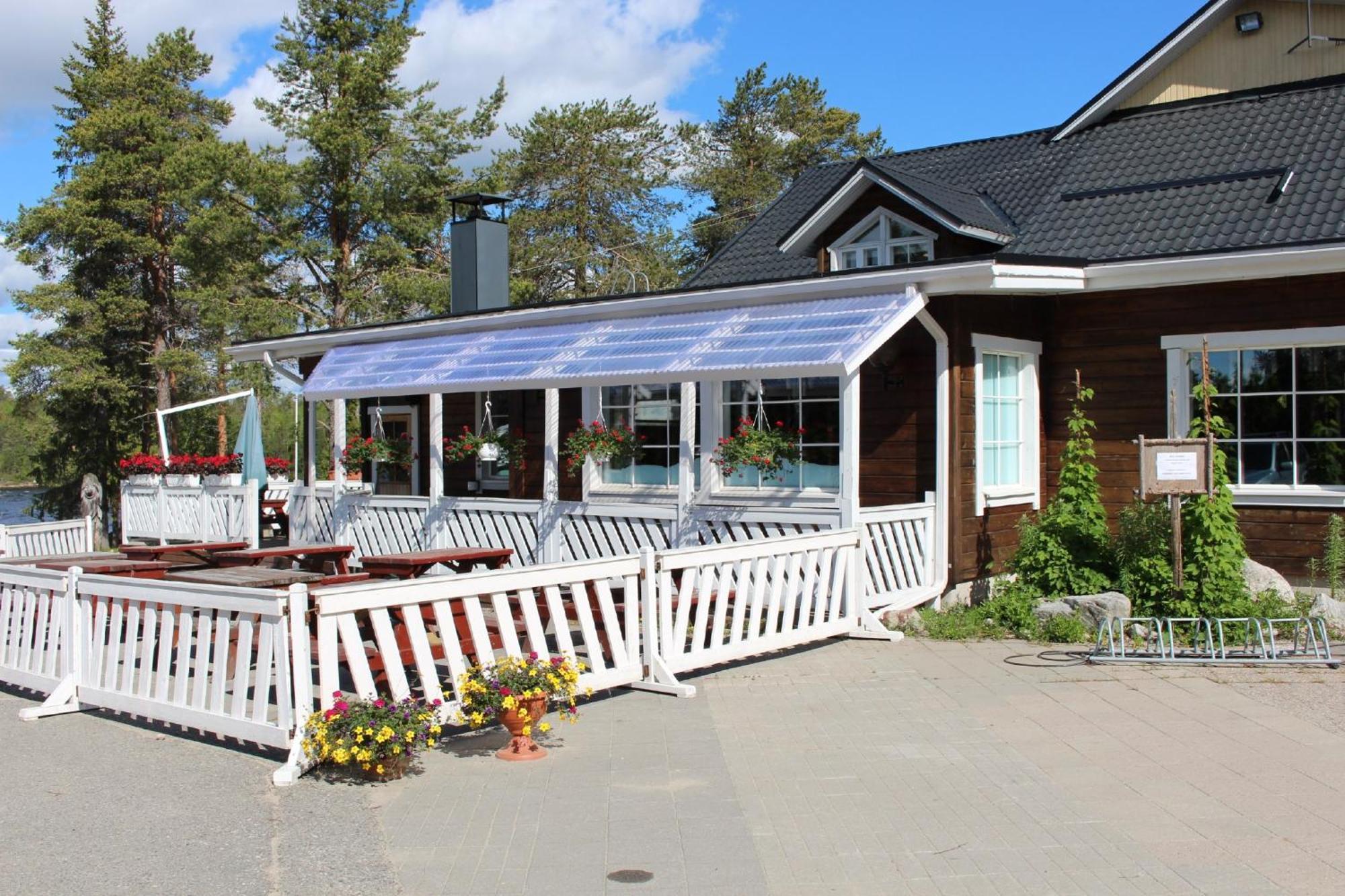 מואוניו Harriniva Adventure Resort Cabins מראה חיצוני תמונה